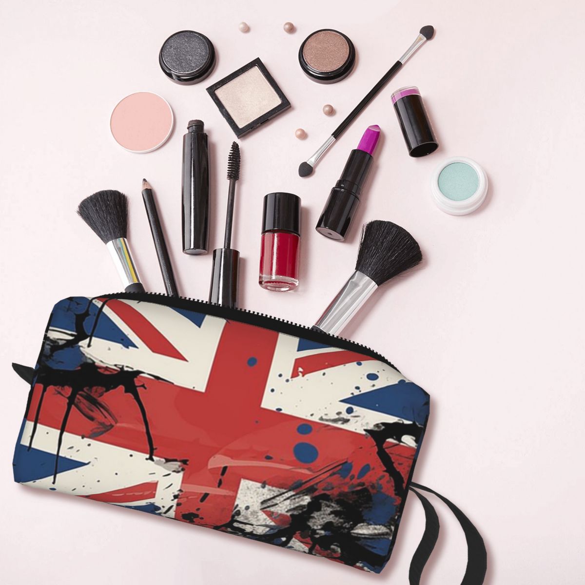 Косметичка с изображением флаг – обзор и цена Women Bags In Uk