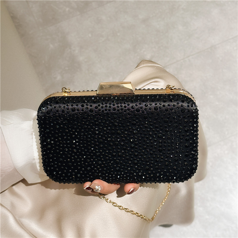 Черная клатч-сумка с полным по – обзор и цена Women Bags Golden