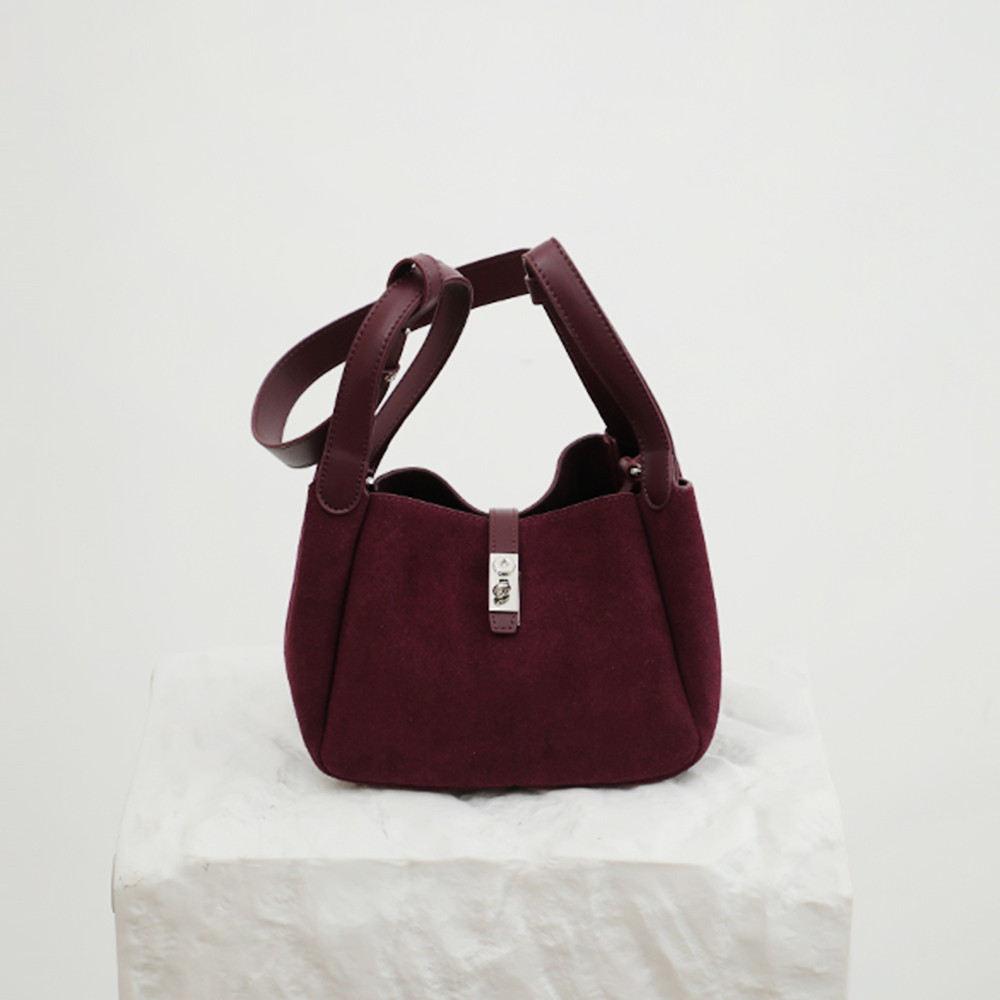 Роскошная женская замшевая сум – обзор и цена Women Bags Uae