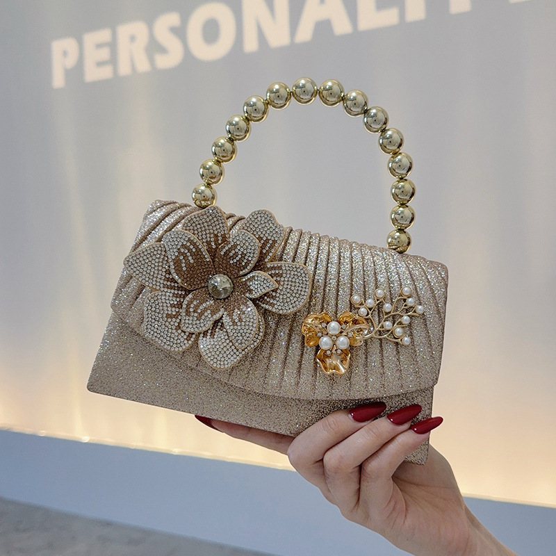 Золотистая блестящая вечерняя  – обзор и цена Women Bags Golden