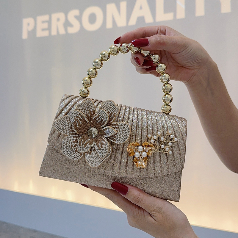Золотистая блестящая вечерняя  – обзор и цена Women Bags Golden